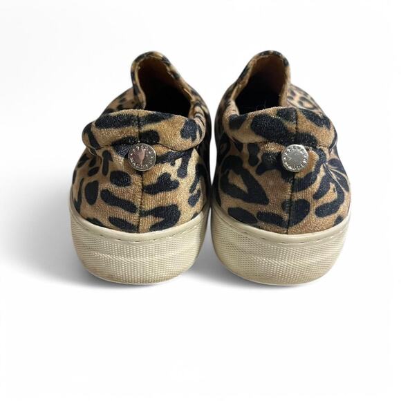 Velvet leopard print slip ons - Picture 3 of 8